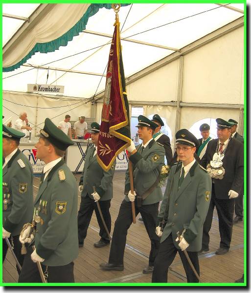 144_Einmarsch